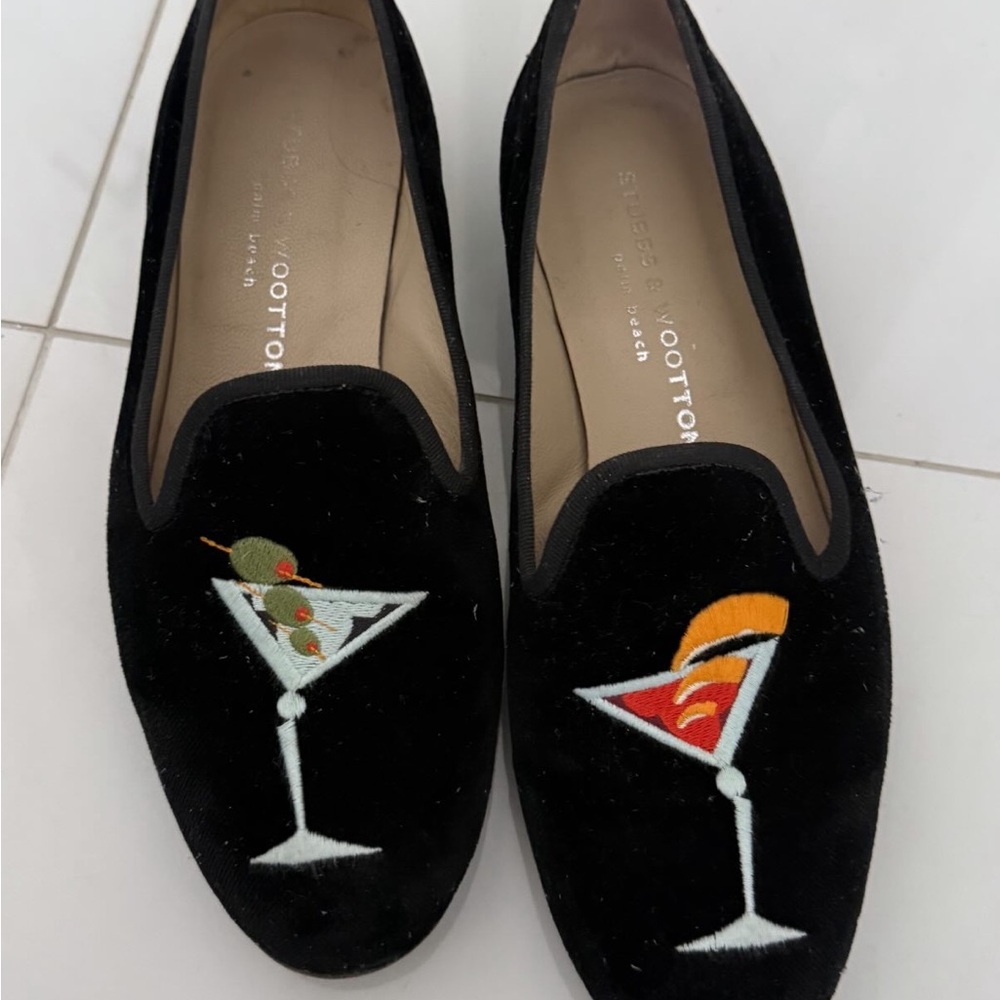 Stubbs & Wootton Black Loafers with Cocktail Embroidery